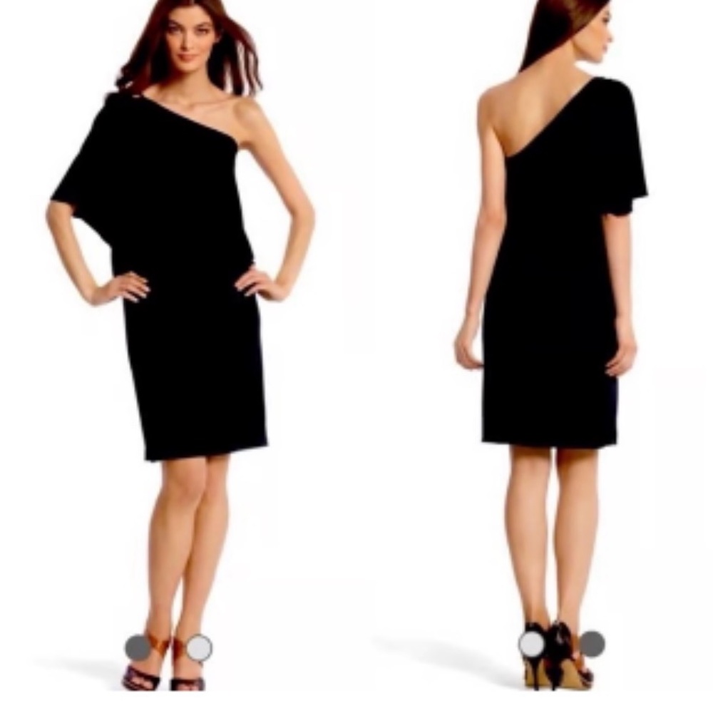White House Black Market One Shoulder Dress size 6 NWT